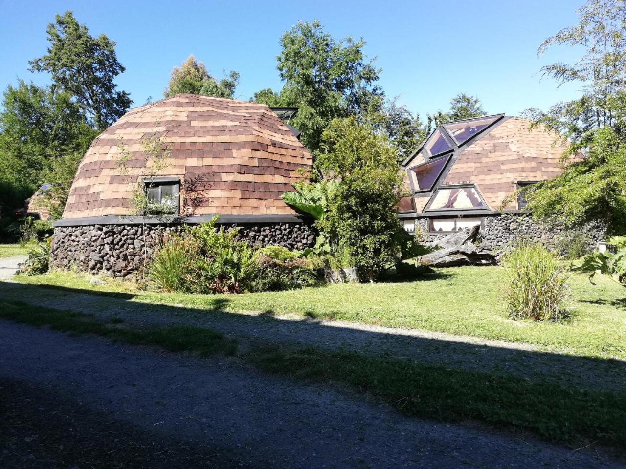 Karu Domos Del Fuy Aparthotel Neltume Exterior foto